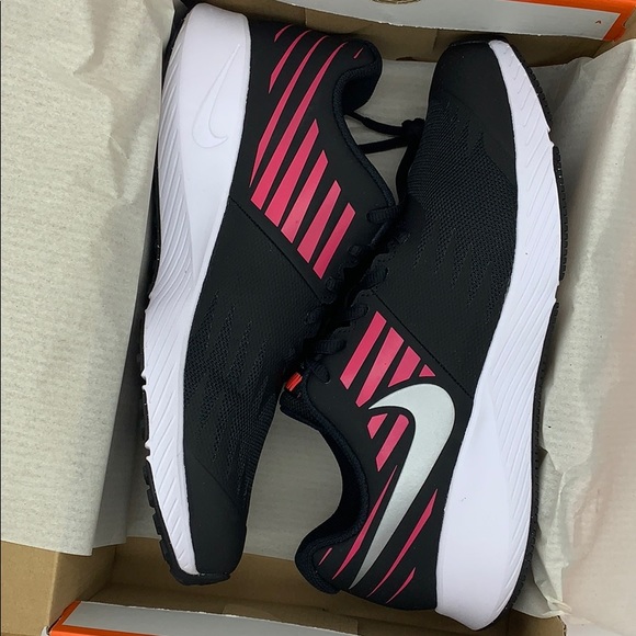 NIKE STAR RUNNER (GS) black/metallic-silver - Picture 3 of 16